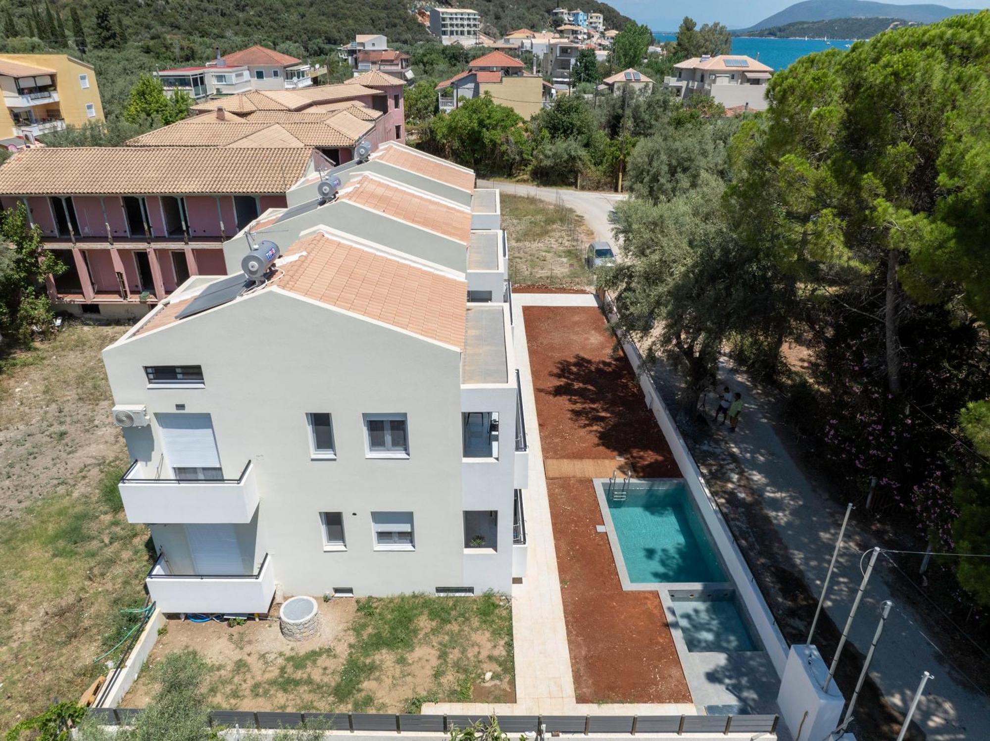 Miralis Apartments Nikiana Exterior foto